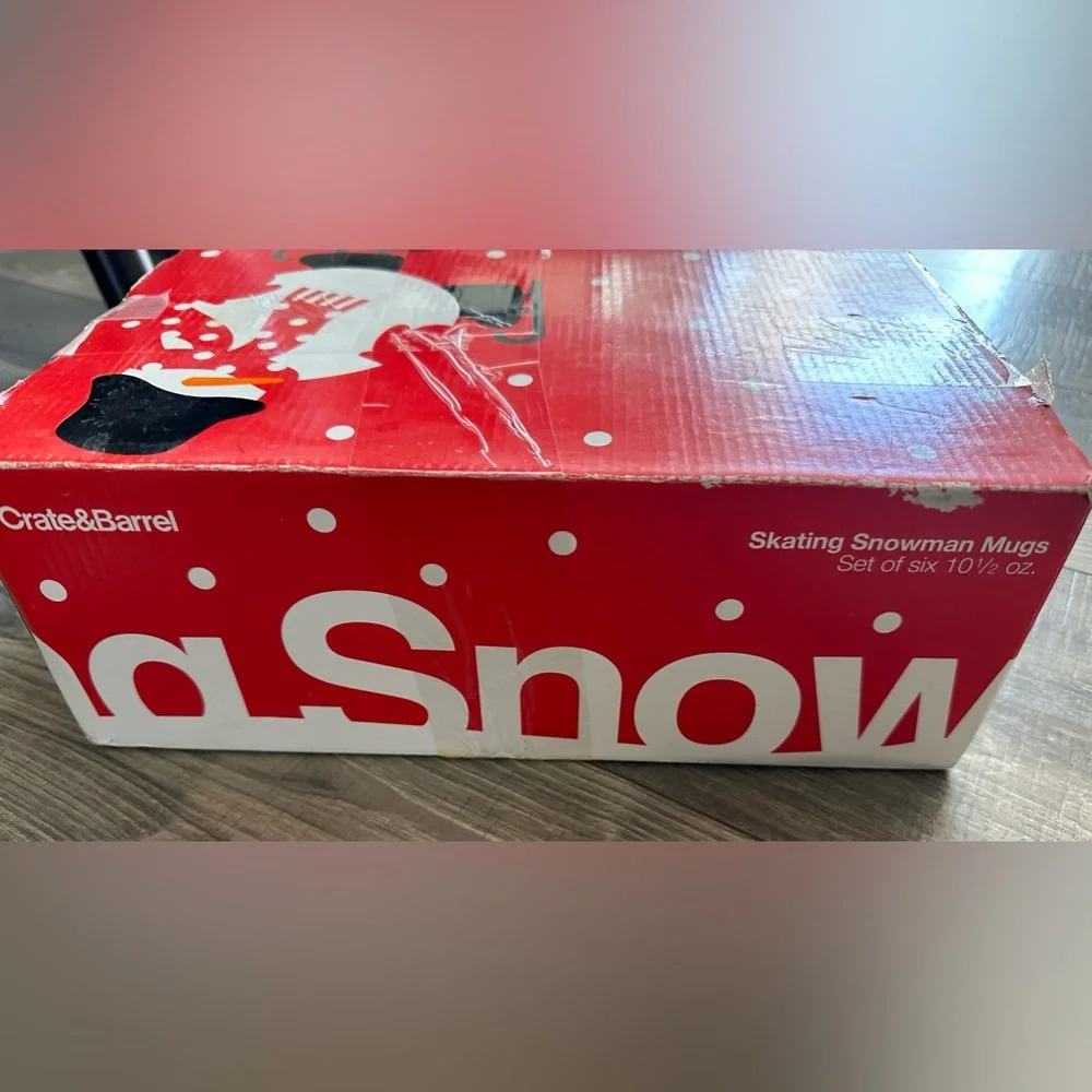 Crate&Barrel Skating Snowman Mugs Set of 6 10 1/2 oz. In Box with Plates